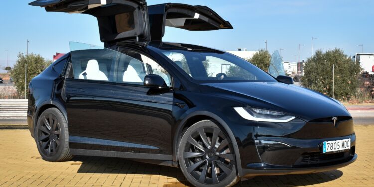 Así es vivir con un coche eléctrico de más de 1.000 caballos