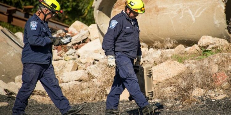 Así funciona la tecnología de la NASA que detecta latidos y se está usando en Turquía para salvar vidas