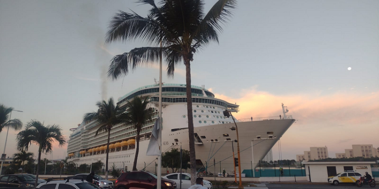 Auge en turismo de cruceros que llega a Puerto Vallarta