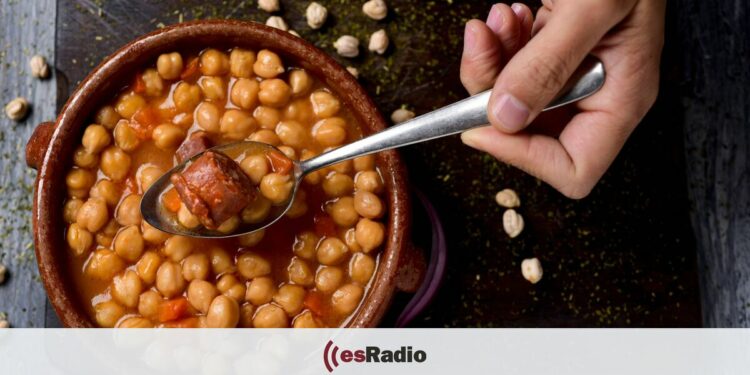 Barras y estrellas: tres grandes del periodismo nos descubren los mejores bares y restaurantes de Madrid