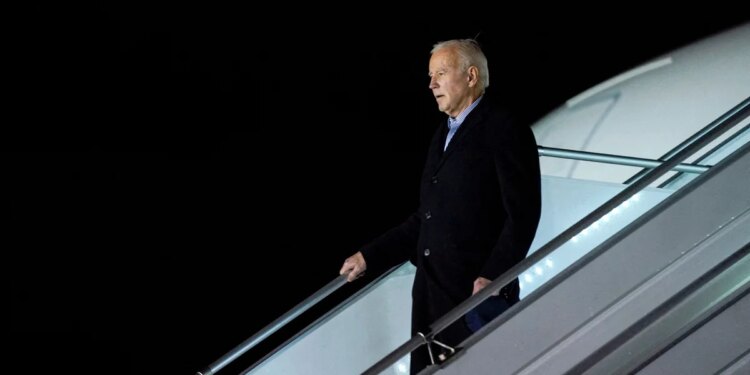 Biden llegó a Polonia tras un viaje de más de ocho horas desde Ucrania