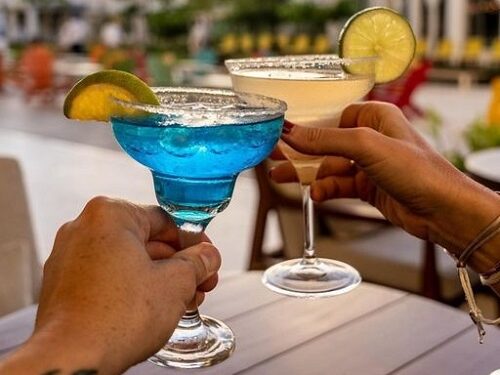 Karisma Hotels & Resorts y Margaritaville celebra en grande el Día Internacional de la Margarita