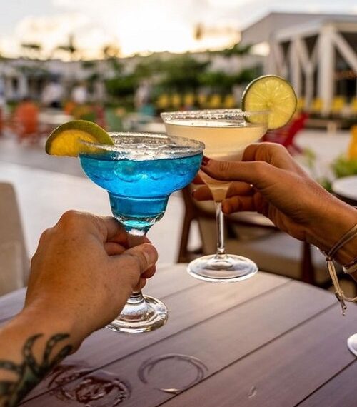 Karisma Hotels & Resorts y Margaritaville celebra en grande el Día Internacional de la Margarita