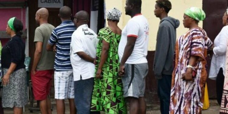 Camerún limita los viajes a Guinea Ecuatorial por brote de fiebre hemorrágica