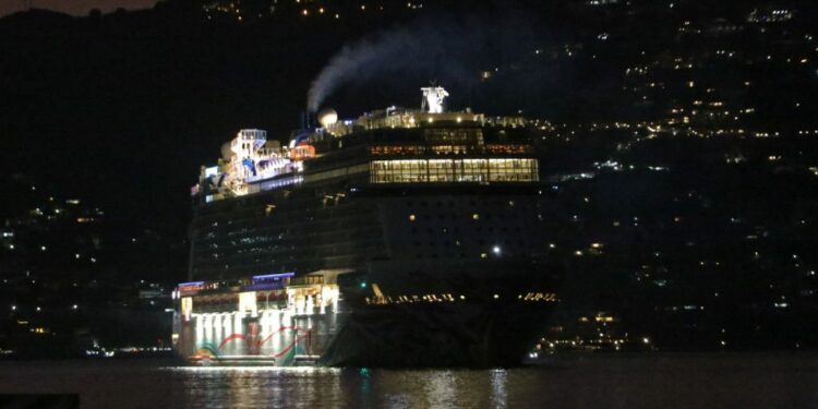 Cierra Acapulco febrero con la llegada del crucero Norwegian Joy