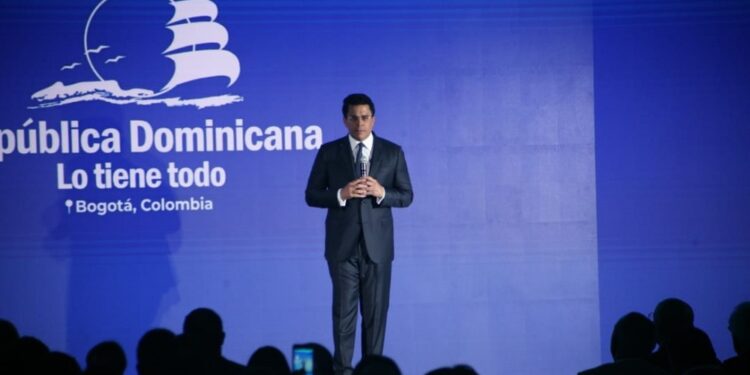 Collado presenta lo mejor de RD en Colombia