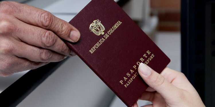 Colombianos necesitarán este nuevo permiso para viajar a Europa: as...