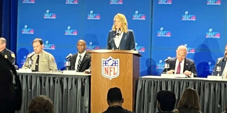 Cómo el FBI y agencias policiacas de AZ se alistan para el Super Bowl