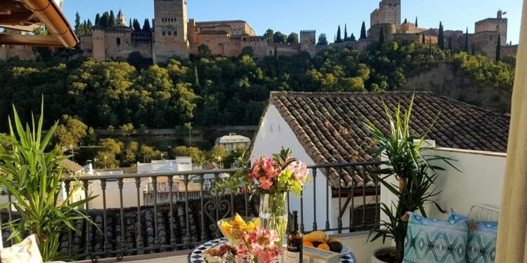 Conoce los mejores hoteles de Granada según el portal 'minube'