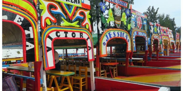 Cuánto cuesta un viaje en trajinera en Xochimilco en 2023