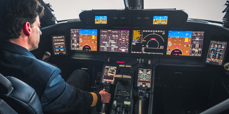 EASA podría abrirse a la posibilidad de vuelos con piloto único a partir de 2027