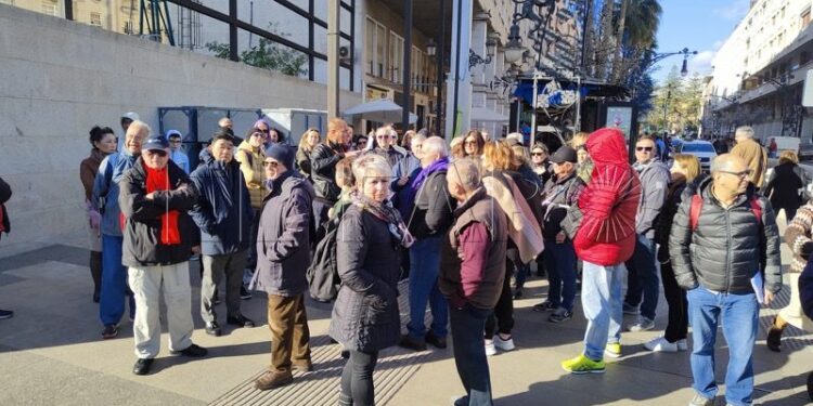 El crucero Lírica llega por tercera vez con más de 2.000 nuevos turistas