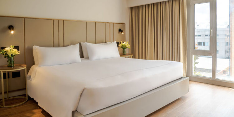 En Bogotá, el Hotel NH Pavillon remodela sus suites - Technocio