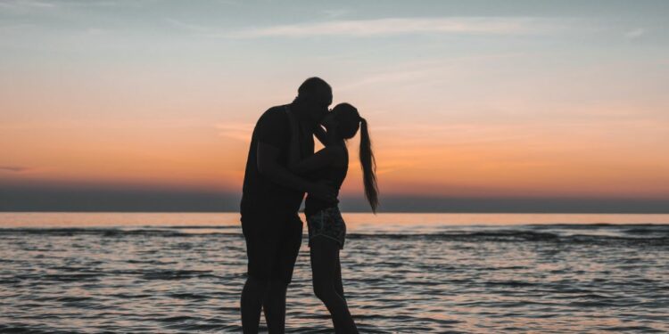 Escapadas románticas para celebrar San Valentín en pareja sin gastar de más