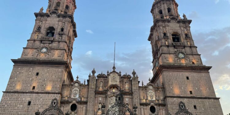 Estiman ventas por 25 mdp en el centro de Morelia por puente