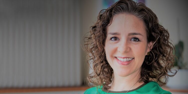 Genevieve Farjeat, a Alsea como chief commercial & marketing officer