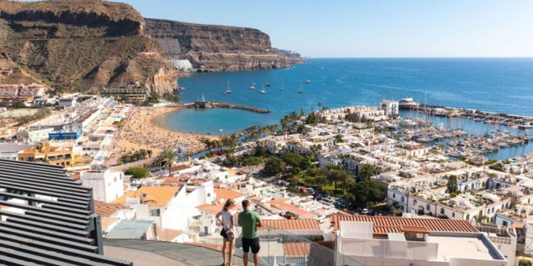Gran Canaria cierra el ejercicio de 2022 con una facturación turística superior a la de 2019