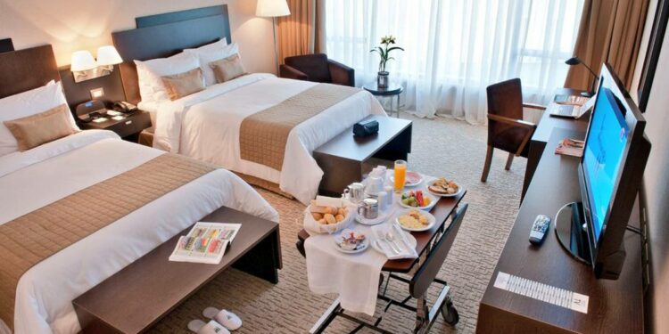 La Nación / Senatur realiza categorización por estrellas en diferentes hoteles del país