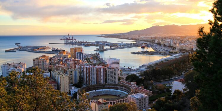 La ciudad más popular del mundo para viajar sin ser la capital de ningún país está en España