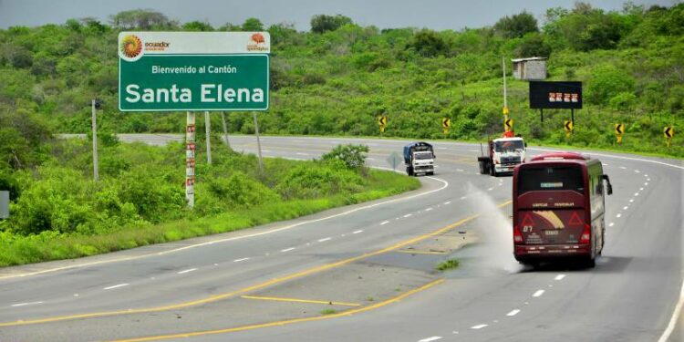 La mejor hora para ir y volver a la playa, qué aconseja la CTE para este feriado de carnaval | Ecuador | Noticias