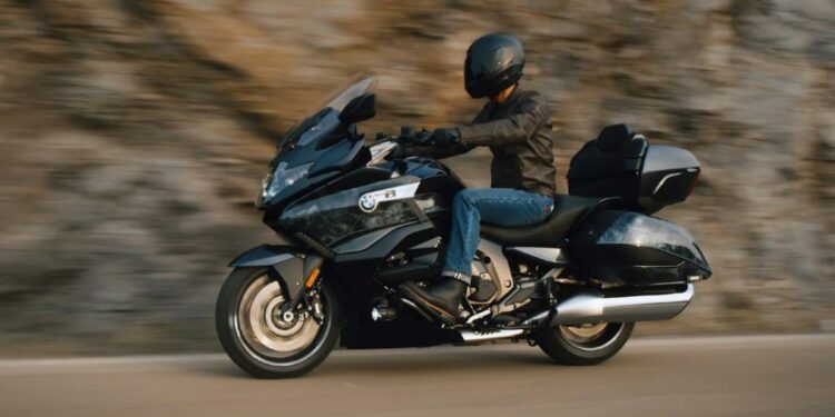 Las 5 mejores motos para viajar cómodamente -- Motos -- Autobild.es