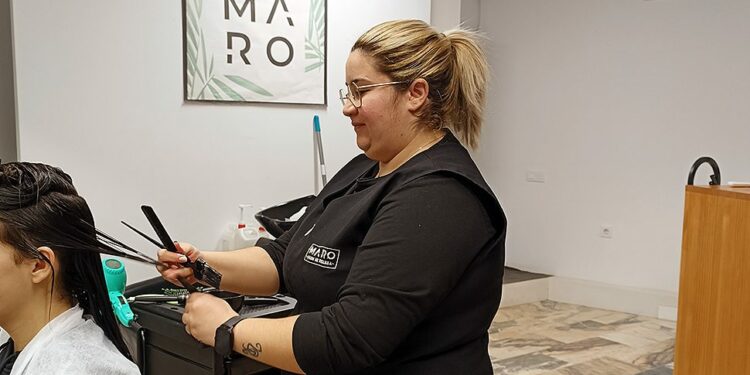 Las ayudas para emprender llegan a 79 jóvenes de 32 pueblos de Granada
