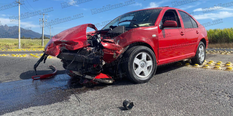 Le destrozaron su Jetta en el crucero de Pantanal
