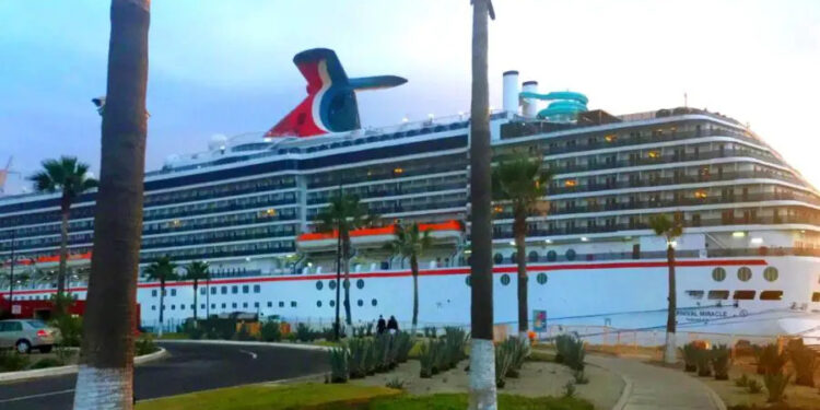 Llegará a Ensenada el Disney Wonder y otros 32 cruceros turísticos en marzo