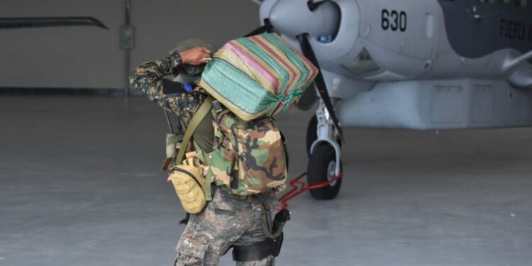 Localizan avioneta y paquetes con droga en Petén – Diario de Centro América