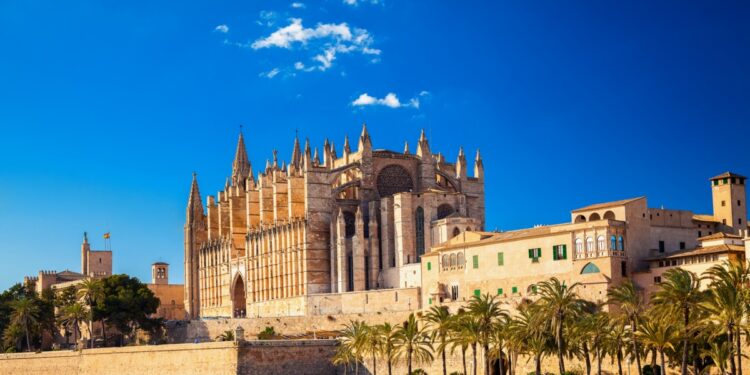 Los mejores destinos de Europa para conocer con amigos