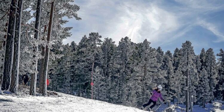 Marzo. Viajes a la nieve para los jóvenes de València.