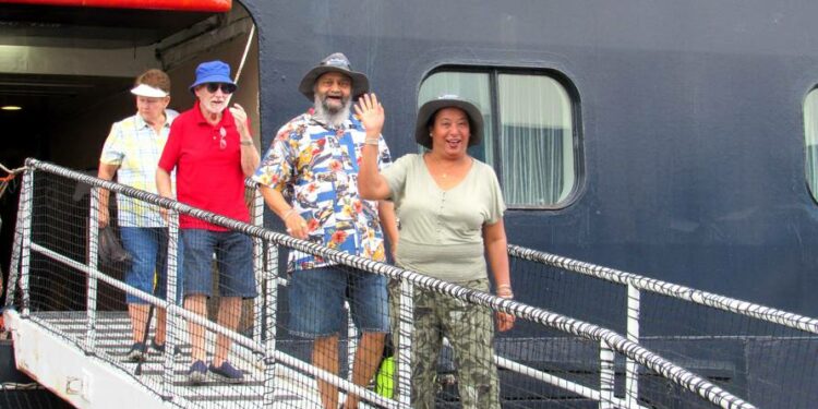 Más de medio millón de dólares dejaron en promedio los más de 5.000 visitantes que llegaron en crucero a Manta en enero | Ecuador | Noticias