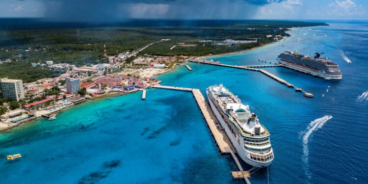 México recibió 7.7 millones de viajeros de cruceros en 2022