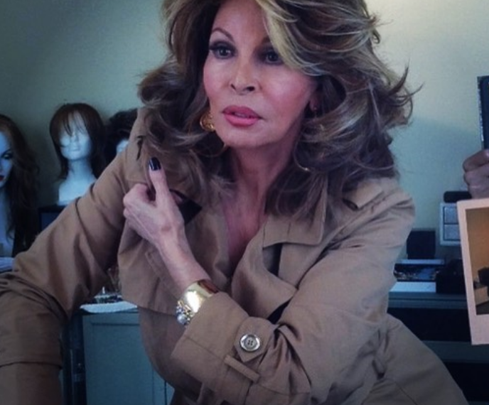 muere raquel welch
