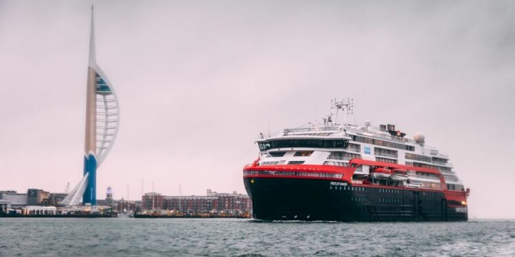 Nuevo director adjunto quiere convertir a Portsmouth en segundo puerto de cruceros de Reino Unido