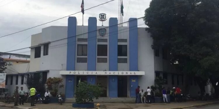 PN evita linchamiento presunto delincuente haitiano en Dajabón