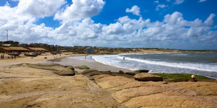 Por qué Punta del Diablo es uno de los mejores destinos costeros de Uruguay