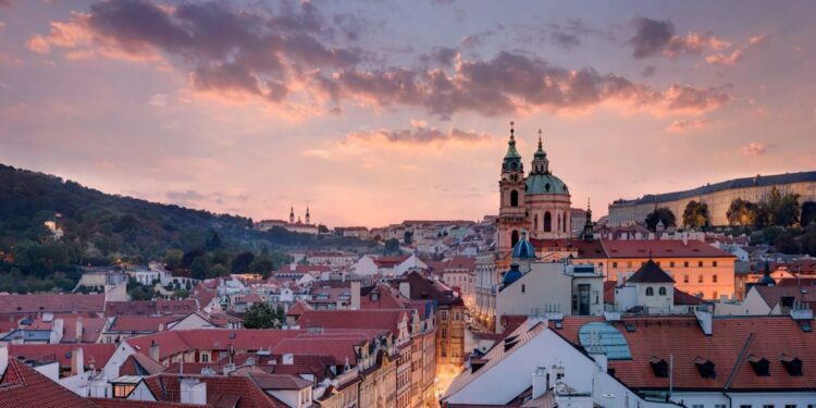Praga, una ciudad romántica con planes muy originales