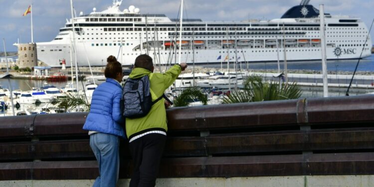 Quinta escala del crucero MSC Lírica el jueves 23 de febrero