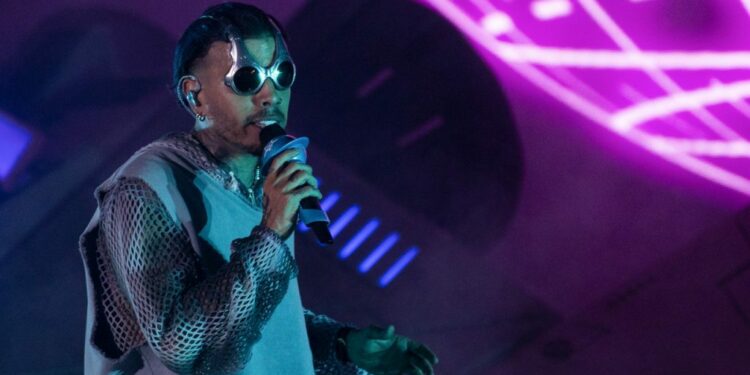 Rauw Alejandro inició su nueva gira mundial "Saturno"