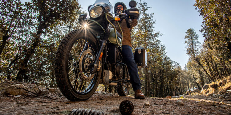 Royal Enfield y Vintage Rides: viajes en moto épicos