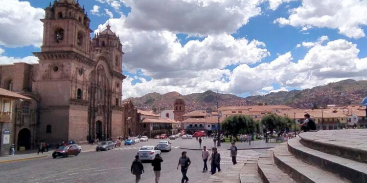 SI NO TOMAMOS MEDIDAS INMEDIATAS VEREMOS LA MUERTE DEL CUSCO COMO CIUDAD TURÍSTICA – RCR Peru