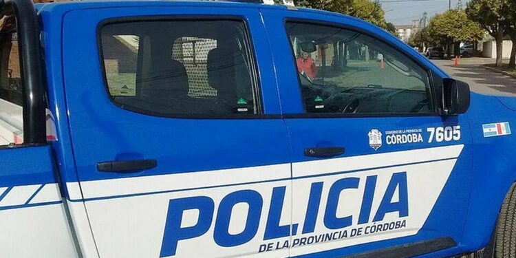 Una niña de 2 años cayó desde el balcón de un quinto piso y está muy grave