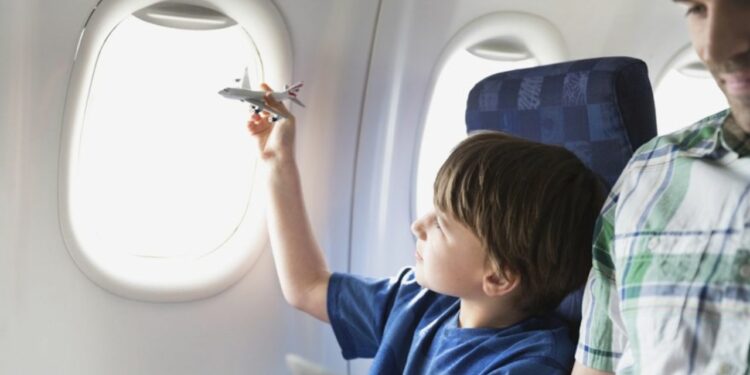 Visa Americana: ¿Qué se necesita para viajar con un menor sin uno de sus padres?