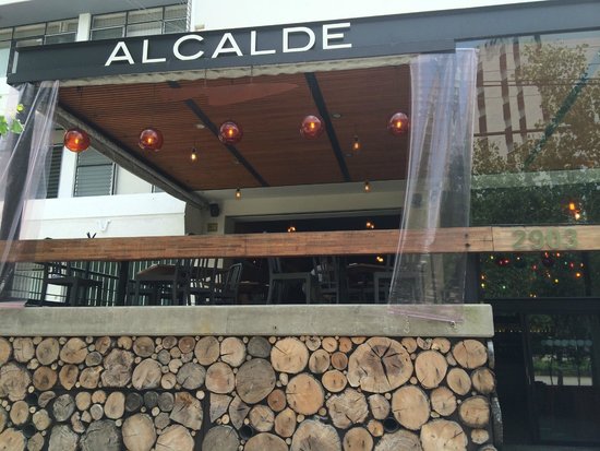 Continua la Celebración por el Décimo Aniversario Del Restaurante Alcalde, con la presencia de la reconocida Chef mexicana Daniela Soto Innes en la ciudad de Guadalajara