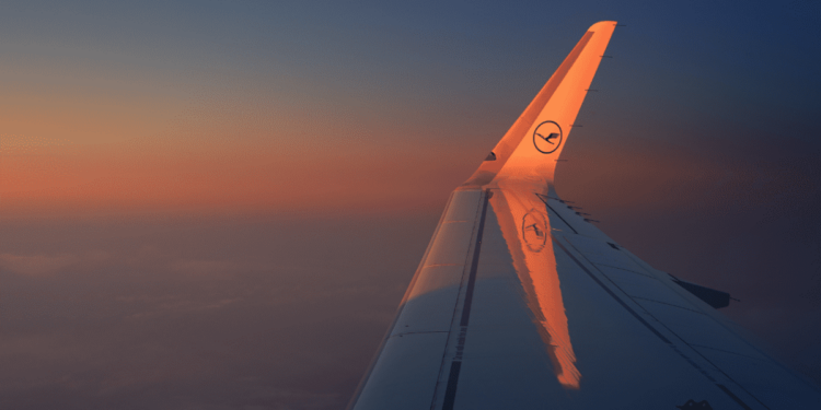 ¿Cuáles son los meses más baratos para viajar en avión?