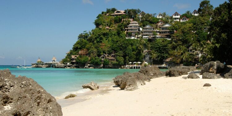 ¿Quieres disfrutar de un gran viaje de playa antes de que acabe febrero? Pon rumbo a Boracay