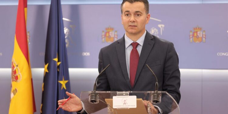 Las agencias de viajes valoran "muy positivamente" el nombramiento de Gómez como nuevo ministro de Turismo