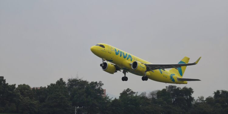 $8.000 millones en riesgo de agencias de viajes por suspensión de vuelos