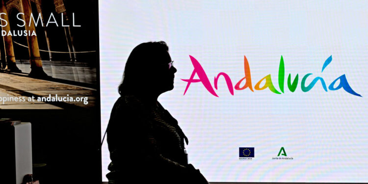 Andalucía se postula para organizar dos de las grandes citas del sector turístico